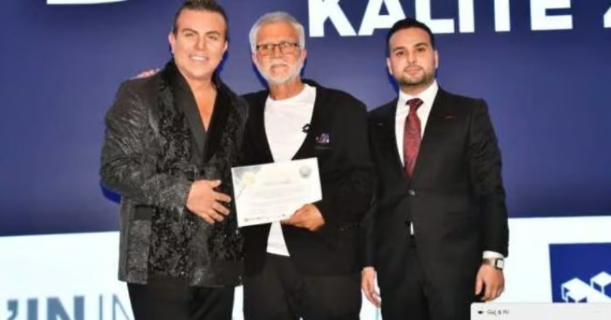 Halil Ustaoğlu’na 39. Uluslararası Tüketici Kalite Zirvesi’nde ödül