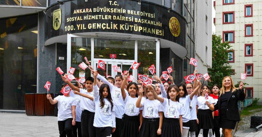 100. YIL GENÇLİK KÜTÜPHANESİ’NDE “CUMHURİYET” BULUŞMASI