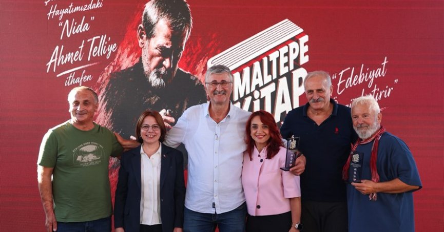 Maltepe Kitap Günleri’nde edebiyat, müzik ve yerel kültür rüzgarı esti