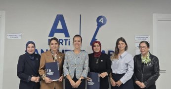ANAHTAR PARTİ KOCAELİ KADIN KOLLARI’NDA YENİ GÖREVLENDİRMELER